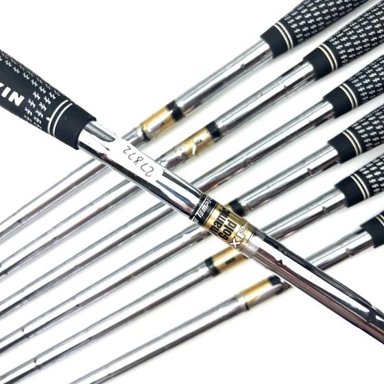Taylormade Tour Preferred CB Irons / 4-PW / Dynamic Gold XP R300 Regular Flex