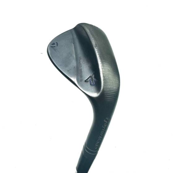 Taylormade Milled Grind 3 Gap Wedge / 52 Degree / Dynamic Gold S200 Stiff Flex