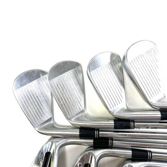 Srixon Z 565 Irons / 4-PW / N.S. Pro Zelos 7 Stiff Flex