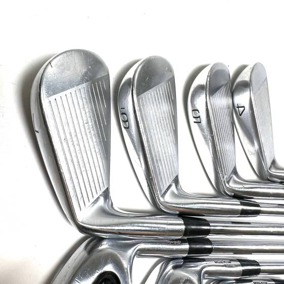 Mizuno JPX 825 Pro Irons / 4-PW / Dynamic Gold XP R300 Regular Flex