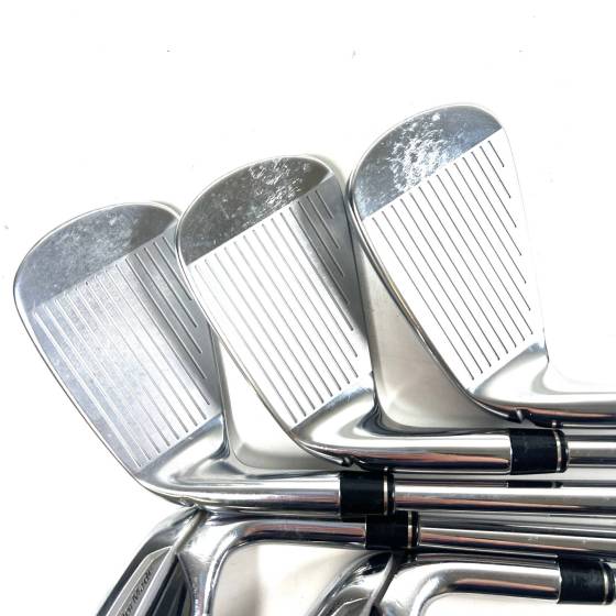 Taylormade RocketBladez Tour Irons / 5-9 / True Temper Dynamic Gold Stiff Flex