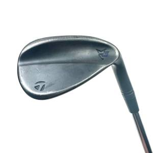 Taylormade Milled Grind 3 Gap Wedge / 52 Degree / Dynamic Gold S200 Stiff Flex