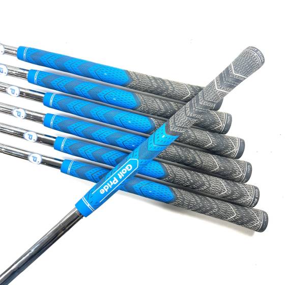 Mizuno JPX 921 Irons / 4-PW / Dynamic Gold S300 Stiff Flex