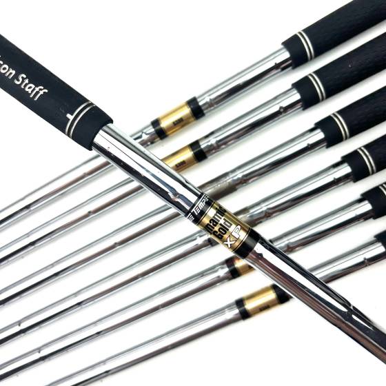 Wilson FG Tour M3 Irons / 4-PW / Dynamic Gold S300 Stiff Flex