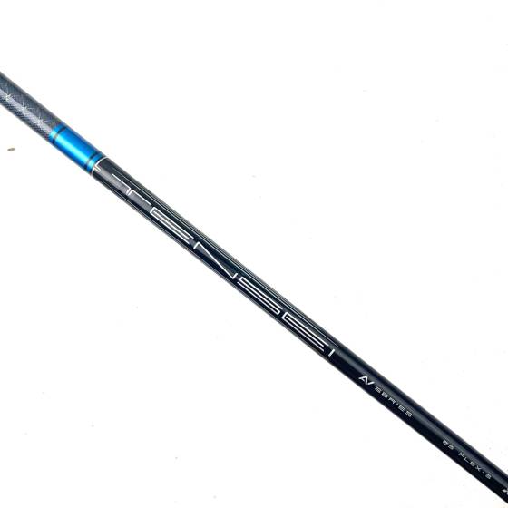 Titleist GT2 3 Wood / 16.5 Degree / Mitsubishi Tensei AV Series 65 Stiff Flex