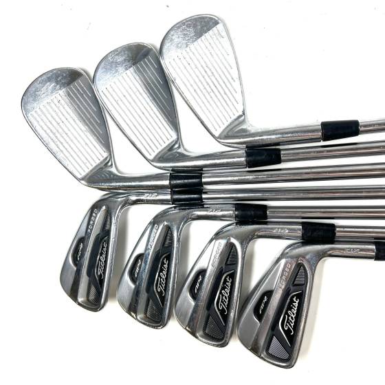 Titleist 712 AP2 Irons / 4-PW / True Temper Dynamic Gold S300 Stiff Flex