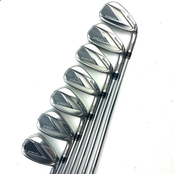 Taylormade Stealth Irons / 4-PW / KBS Max MT 85 Stiff Flex