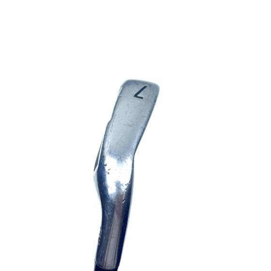 Titleist 710 AP1 7 Iron / 33 Degree / Project X 6.0 Stiff Flex