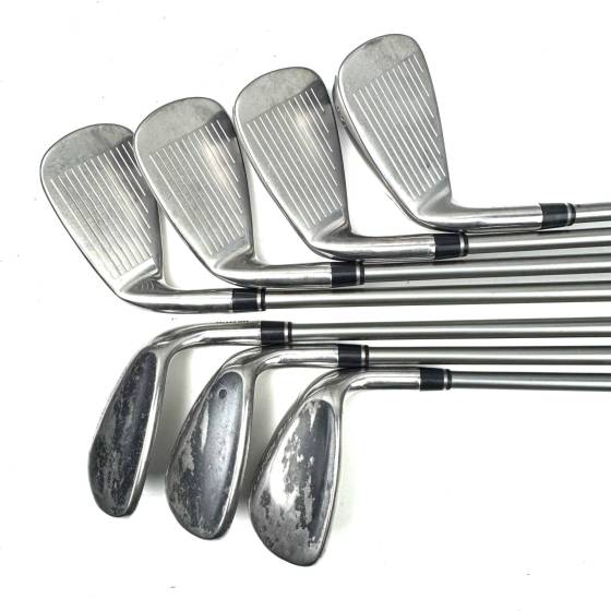 Wilson Staff Launchpad Irons / 6-SW / UST Mamiya Recoil 450 Ladies Flex