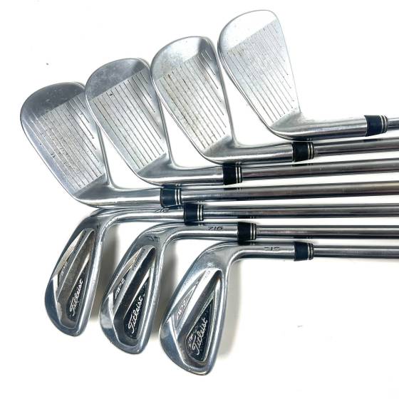 Titleist 716 AP2 Irons / 4-PW / N.S. Pro 950GH Regular Flex