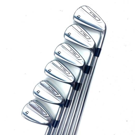 Taylormade P790 2019 Irons / 5-PW / N.S. Pro 950 Neo Regular Flex