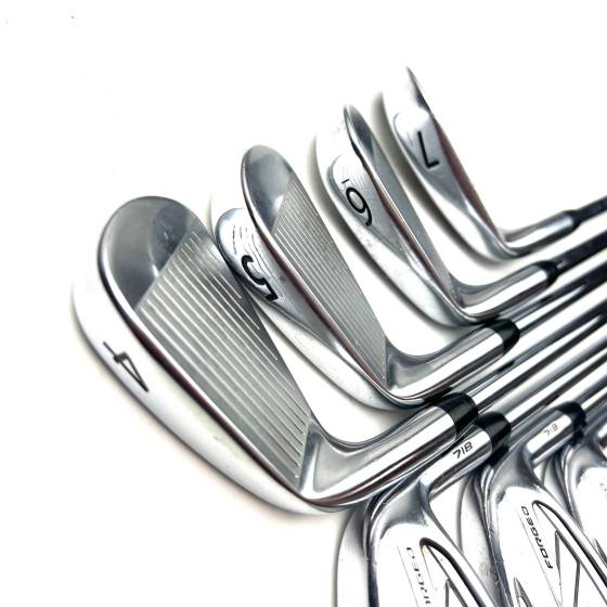 Titleist 718 AP2 Irons / 4-PW / Project X X-Stiff Flex