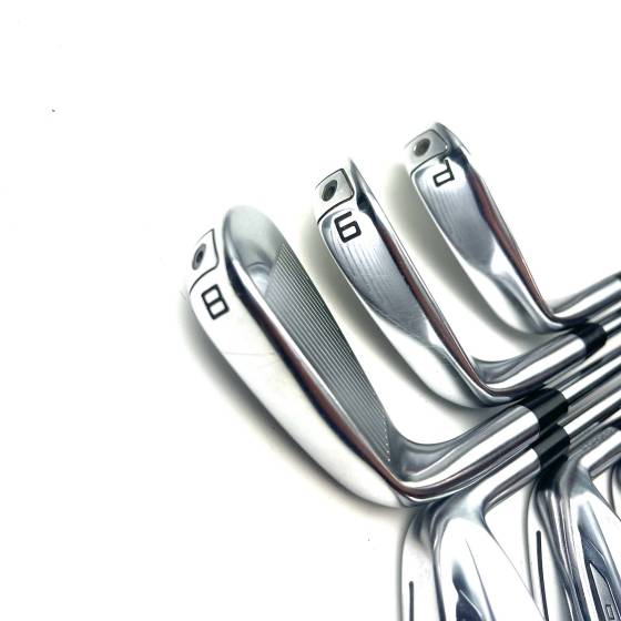 Taylormade P790 2019 Irons / 5-PW / N.S. Pro 950 Neo Regular Flex