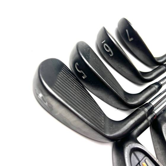 Wilson FG Tour M3 Irons / 4-PW / Dynamic Gold S300 Stiff Flex