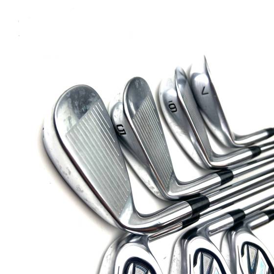 Mizuno JPX 800 Irons / 4-PW / True Temper Dynamic Gold Regular Flex