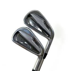 Titleist T100 2019 Irons / 4-PW / AMT Tour White S300 Stiff Flex