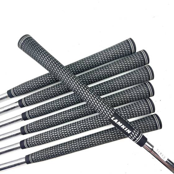 Taylormade Tour Preferred CB Irons / 4-PW / Dynamic Gold XP R300 Regular Flex