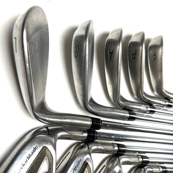 Taylormade SIM 2 Max Irons / 4-LW / KBS Max MT 85 Regular Flex