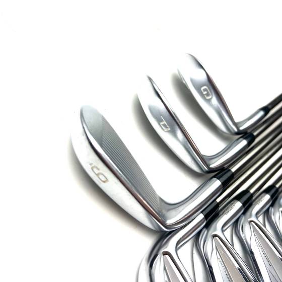 Mizuno JPX 923 Forged Irons / 5-GW / Recoil ESX F2 Senior Flex