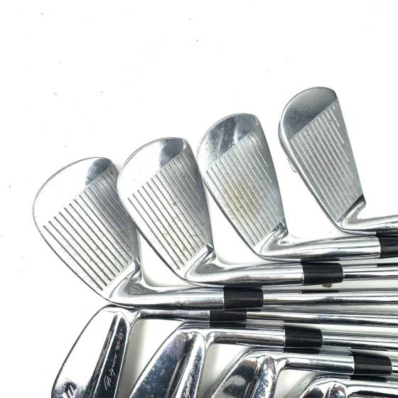 Mizuno MP-29 Irons / 2-9 Iron / Dynamic Gold S400 Stiff Flex