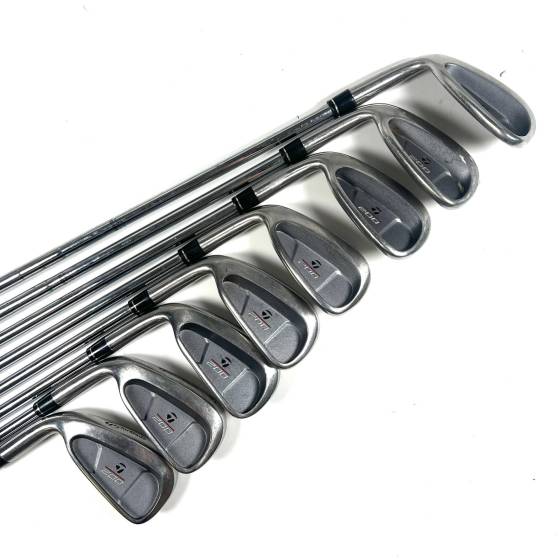 Left Handed Taylormade 200 Irons / 4-SW / Taylormade Lite Regular Flex