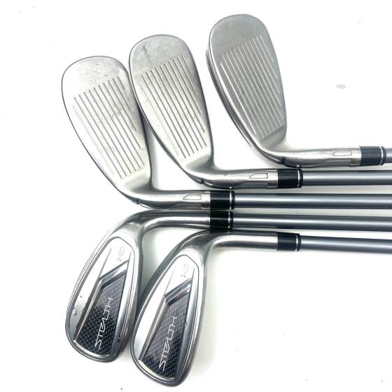 Taylormade Stealth HD Irons / 6-PW / Speeder NX 50 Regular Flex
