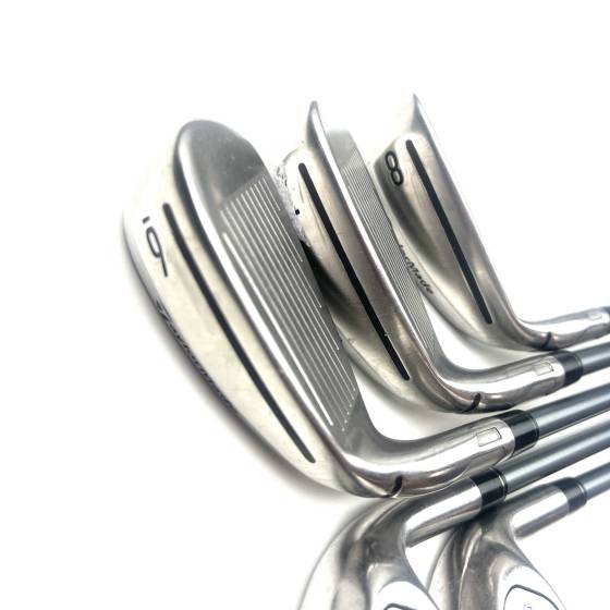 Taylormade Stealth HD Irons / 6-PW / Speeder NX 50 Regular Flex