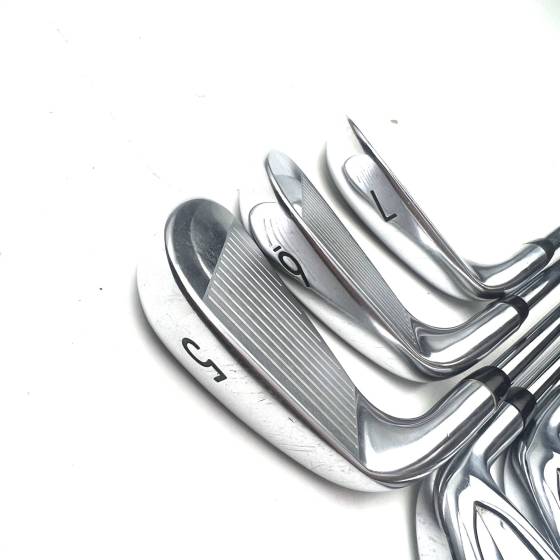 Titleist T200 2019 Irons / 5-PW / AMT Red R300 Regular Flex