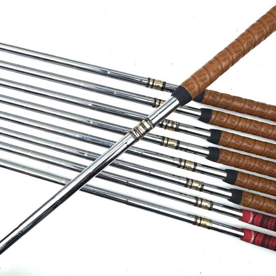 Mizuno MP-29 Irons / 2-9 Iron / Dynamic Gold S400 Stiff Flex