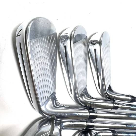 Taylormade RocketBladez Tour Irons / 5-9 / True Temper Dynamic Gold Stiff Flex