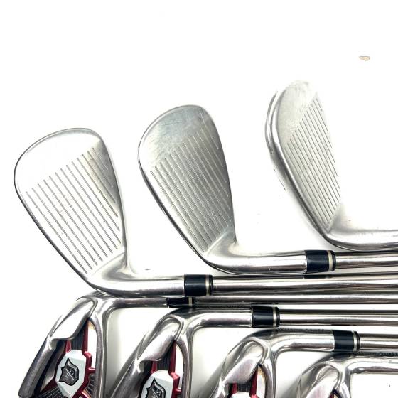 Wilson D200 Irons / 5-SW / UST Mamiya Elements Chrome Regular Flex