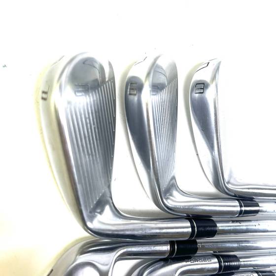 Taylormade P790 2017 Irons / 4-PW / True Temper Dynamic Gold Stiff Flex