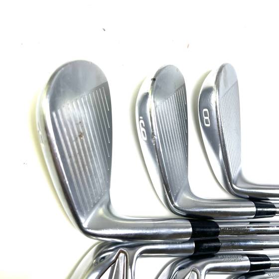 Mizuno JPX 923 Forged Irons / 4-PW / Dynamic Gold X100 X-Stiff Flex