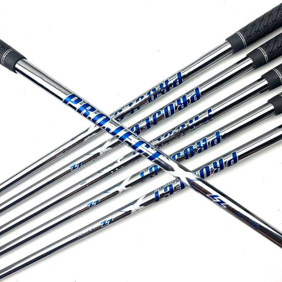 Taylormade P7MC 2023 Irons / 4-9 / Project X LZ X-Stiff Flex