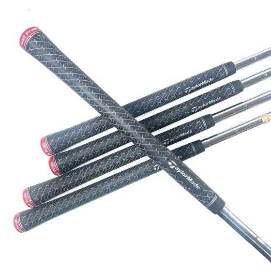 Left Handed Taylormade Stealth Irons / 7-AW / Dynamic Gold R300 Regular Flex