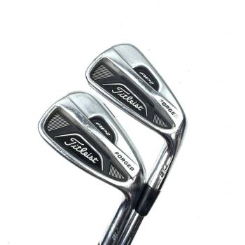 Titleist 712 AP2 Irons / 4-PW / Dynamic Gold S300 Stiff Flex