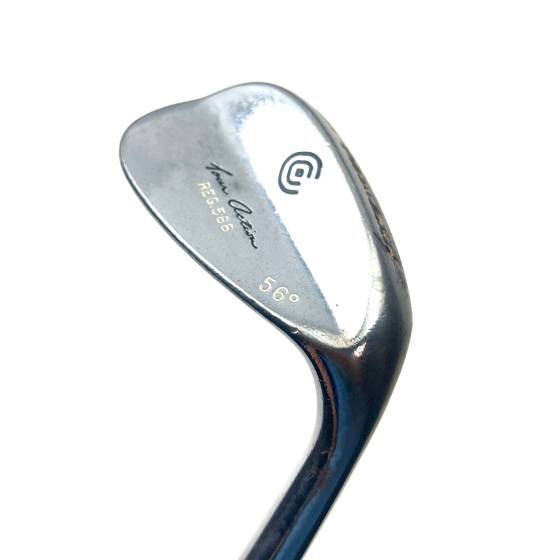 Cleveland Tour Action Reg. 588 Sand Wedge / 56 Degree / True Temper Dynamic Gold Regular Flex