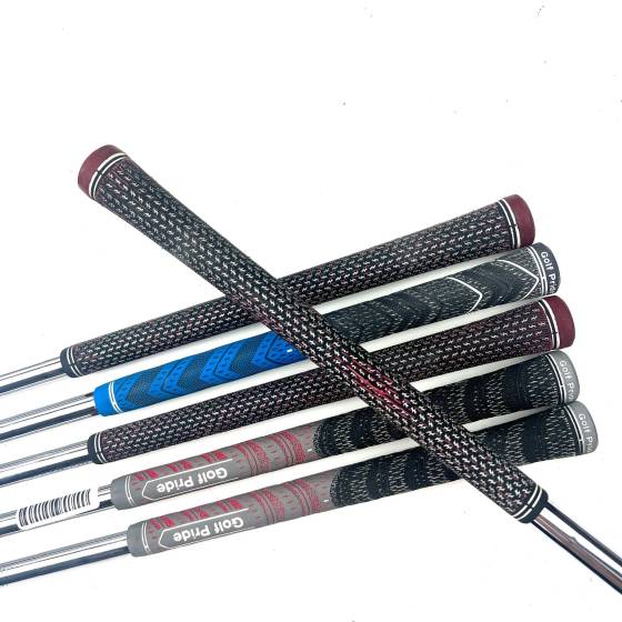 Taylormade P790 2019 Irons / 5-PW / N.S. Pro 950 Neo Regular Flex