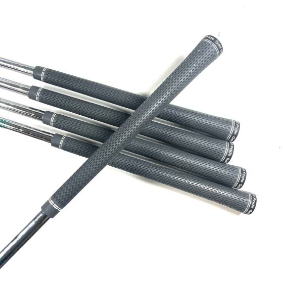 Taylormade P790 TI Irons / 6-PW / N.S. Pro 950 Neo Regular Flex