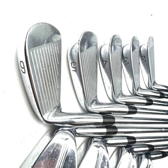 Mizuno MP-29 Irons / 2-9 Iron / Dynamic Gold S400 Stiff Flex