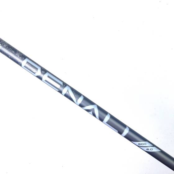 New Callaway Quantum Max D Driver / 10.5 Degree / Denali Frost 60 Stiff Flex