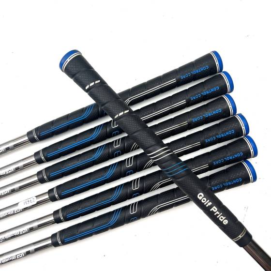 Mizuno JPX 923 Forged Irons / 5-GW / Recoil ESX F2 Senior Flex