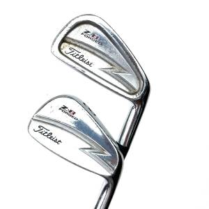 Titleist ZB Forged Irons / 2-PW / Dynamic Gold X100 X-Stiff Flex
