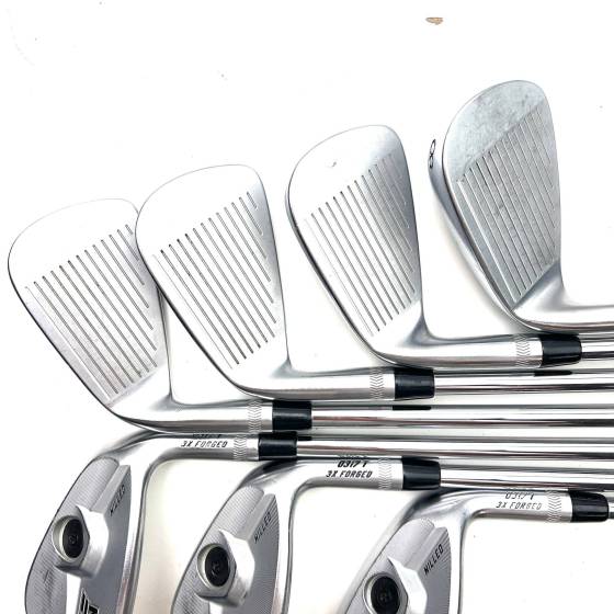 PXG 0317 T Irons / 6-PW+GW / Accra iSeries 115i Stiff Flex
