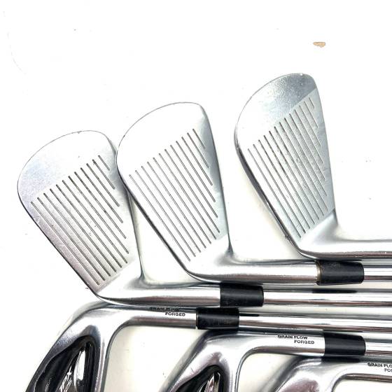 Mizuno JPX 825 Pro Irons / 5-PW / N.S. Pro 950H Regular Flex