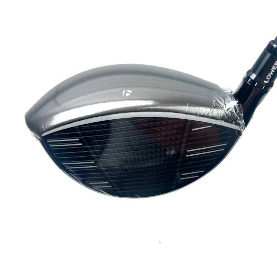 New Taylormade QI4D Driver / 10.5 Degree / REAX 50 Regular Flex