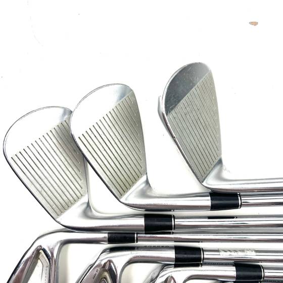 Srixon ZX4/5/7 MKII Combo Irons / 4-PW / N.S. Pro Modus 3 Tour 105 Stiff Flex