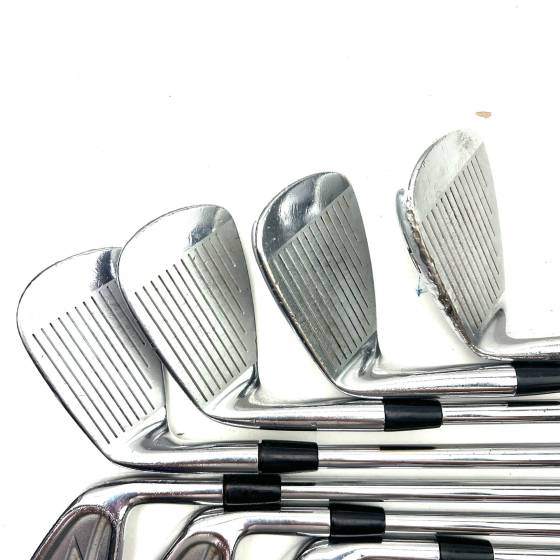 Titleist ZB Forged Irons / 2-PW / Dynamic Gold X100 X-Stiff Flex