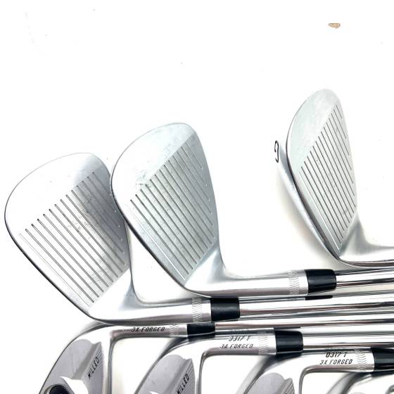 PXG 0317 T Irons / 6-PW+GW / Accra iSeries 115i Stiff Flex
