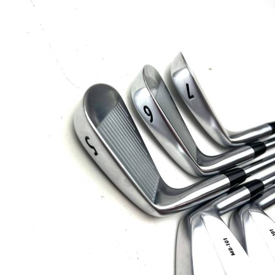 Miura MB-101 Irons / 5-9 / Project X Stiff Flex